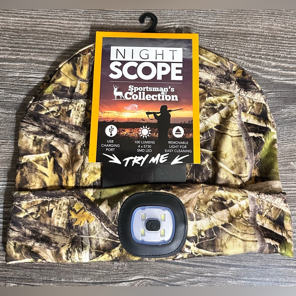 Unisex Beanie Camouflage by Night Scope Sportsman Collection, Rechargeable Led.